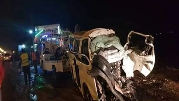حادث طريق سوهاج البحر الاحمر يخلف 7 وفيات و23 مصاب وقيادات سوهاج في موقع الحادث 3 حادث طريق سوهاج البحر الاحمر