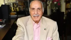 من هو محمد السنعوسي السيرة الذاتية