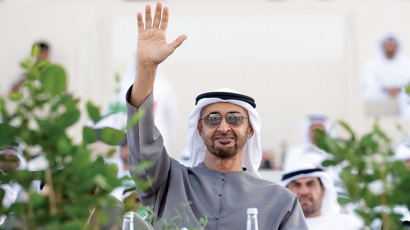 رئيس الدولة يشهد «مسيرة الاتحاد» بمناسبة اليوم الوطني الـ 51 1 1670098489 image