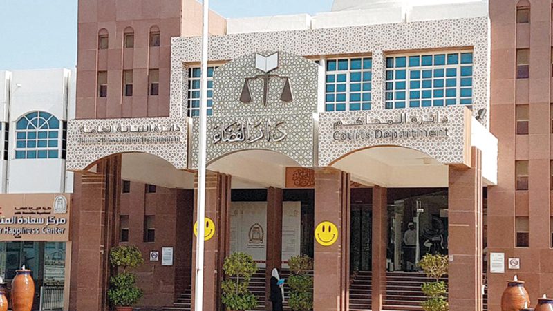 شاب وفتاة يقضيان ليلة في فندق ويتهربان من الدفع 1 1670545899 image