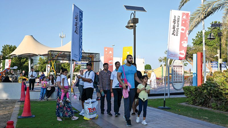 أصحاب مشاريع صغيرة يطالبون بتكرار «سوق الفريج» في الحدائق والجامعات 1 1671514613 image