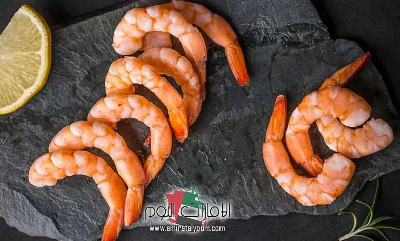 حلم رؤية الجمبري النيء