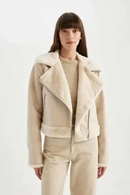 تجربة التسوق العصري مع دي فاكتو: أناقة عملية لكل أفراد العائلة عبر ترينديول 2 image 6 ImgTool